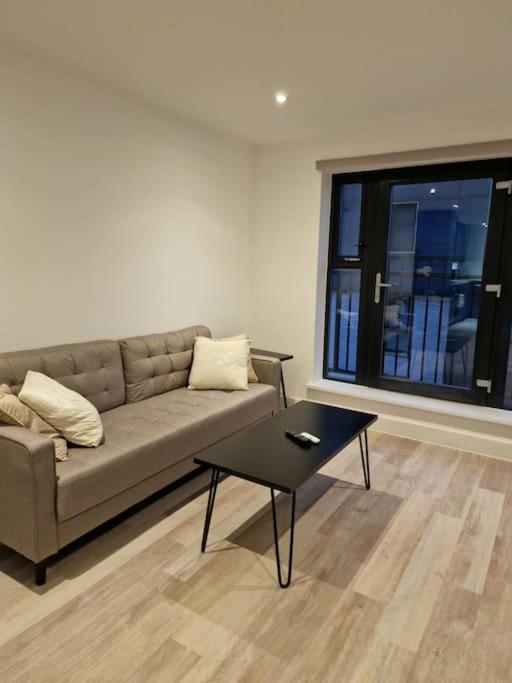 Modern-New Build Apartment In Birmingham Exterior foto